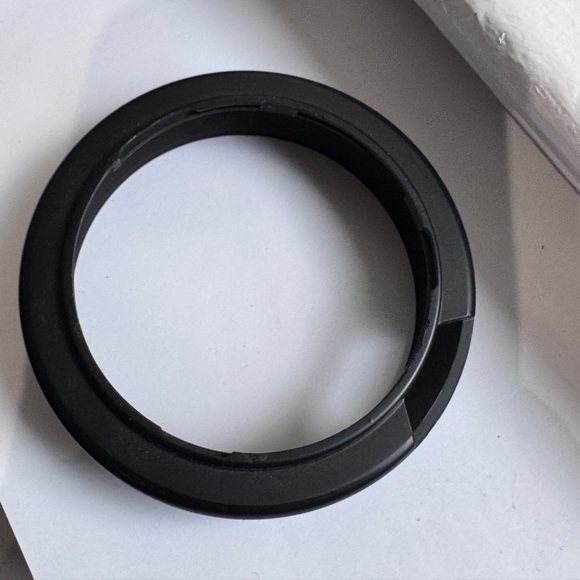 📸 Innovative Mamiya G 75mm f/3.5L Black Lens Hood – Vintage Camera Gear📸 - Picture 5 of 13